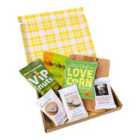 Hampers of Distinction Pennt Post Just Add Cheese